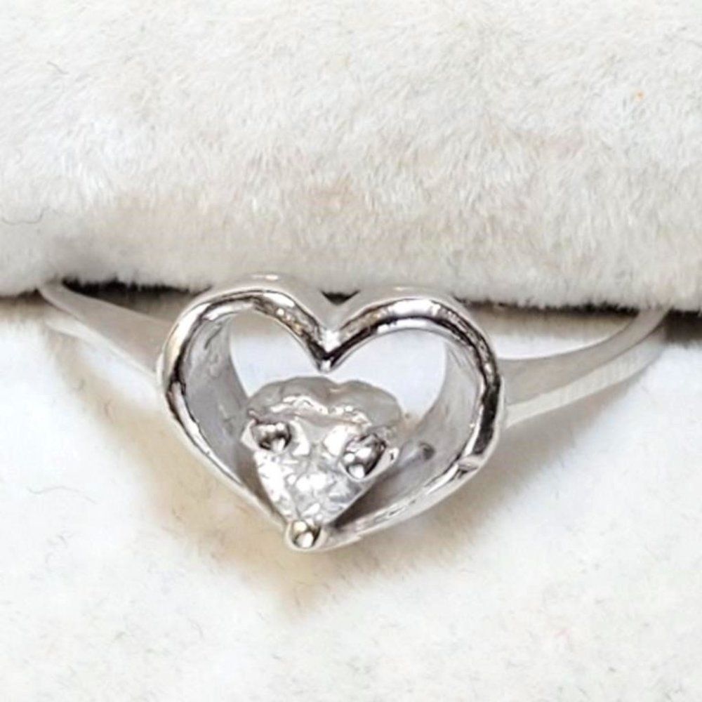 Silver Cubic Zirconia Heart Shaped Ring